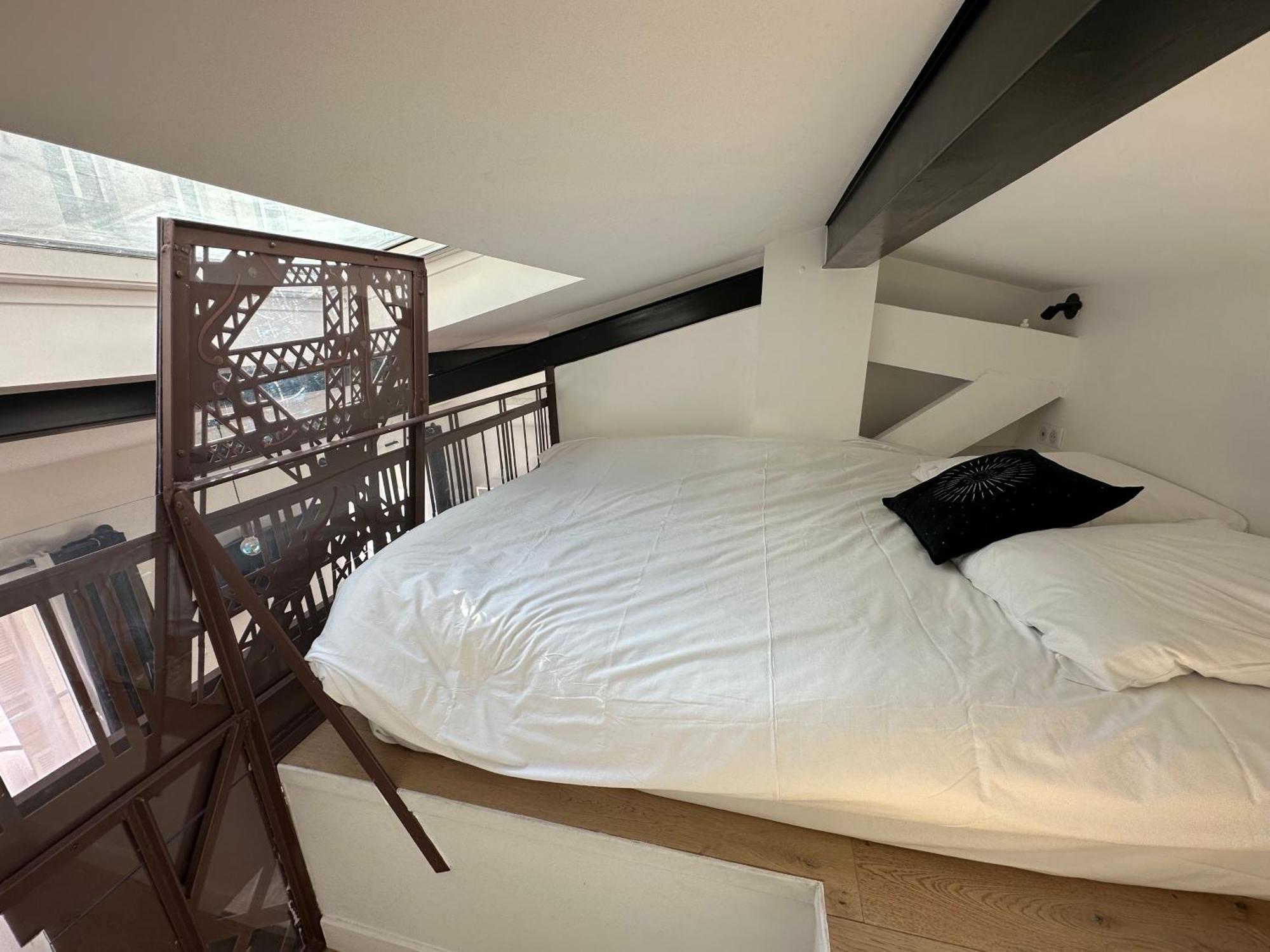 Beatrice Et Emmanuel Meuble Eiffel Aparthotel Paris Room photo